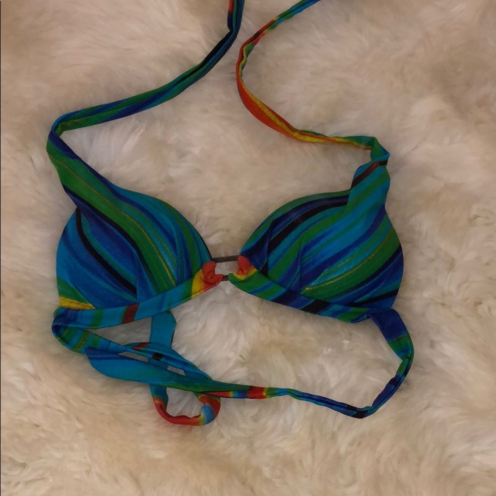 Bikini top